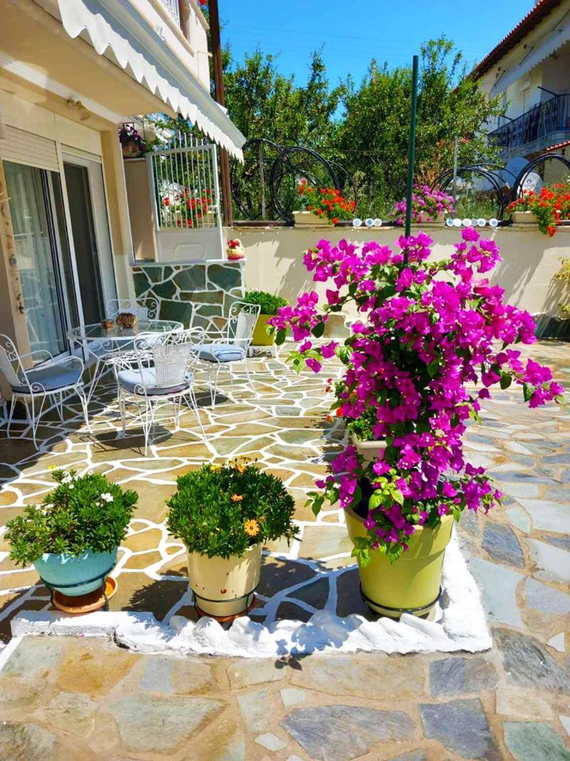 Апартаменты Maria'S Garden House Флогита Экстерьер фото
